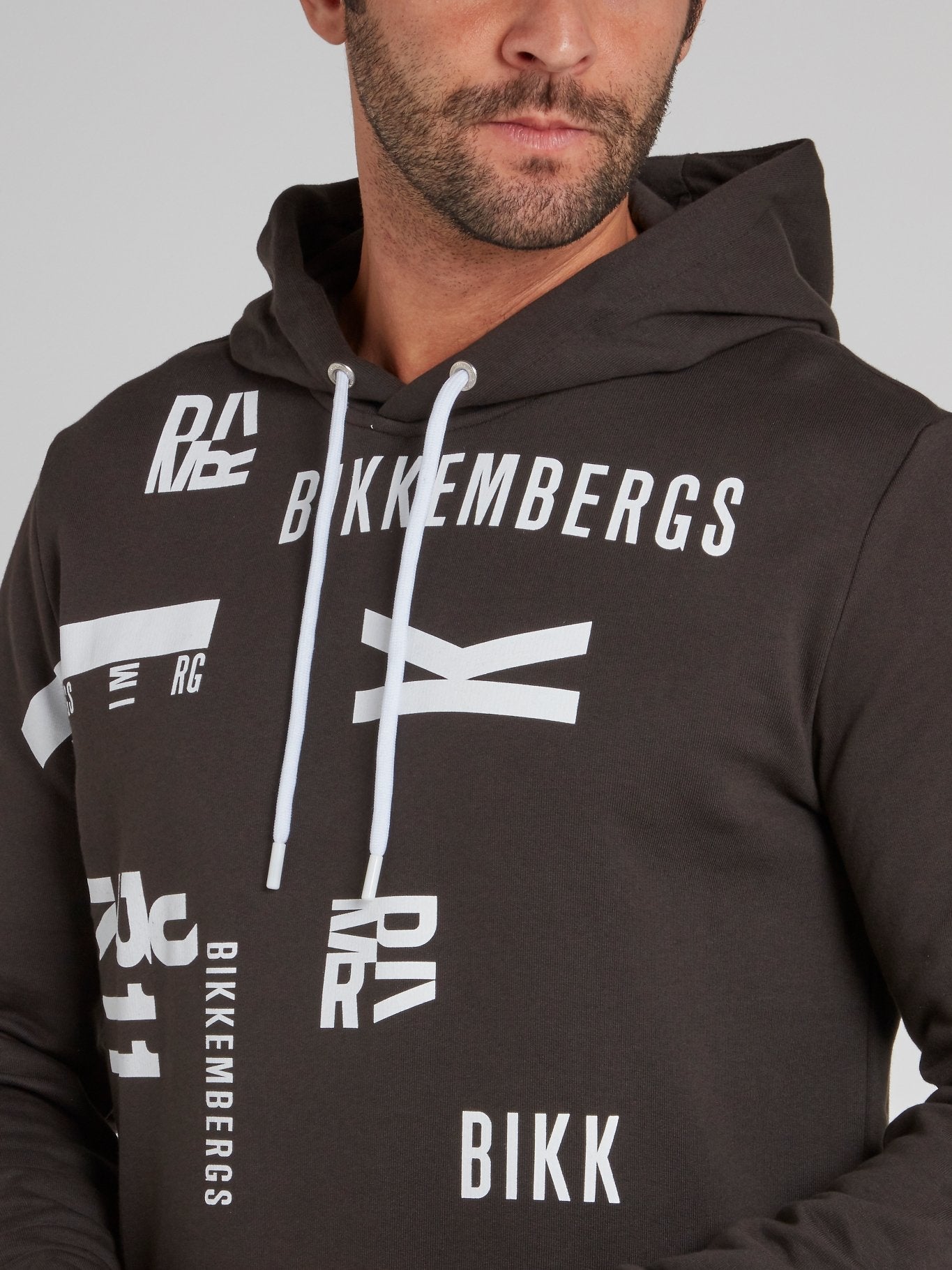 Темно-серое худи с надписью