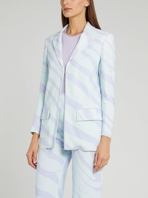 Светло-голубой пиджак с анималистическим принтом