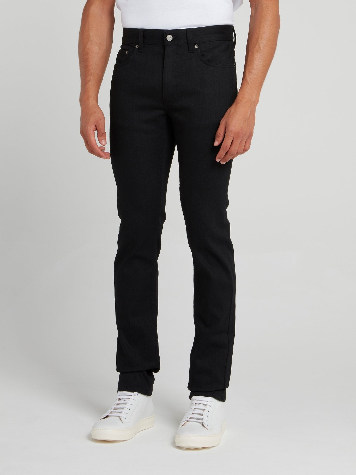 Черные джинсы скинни с вышивкой