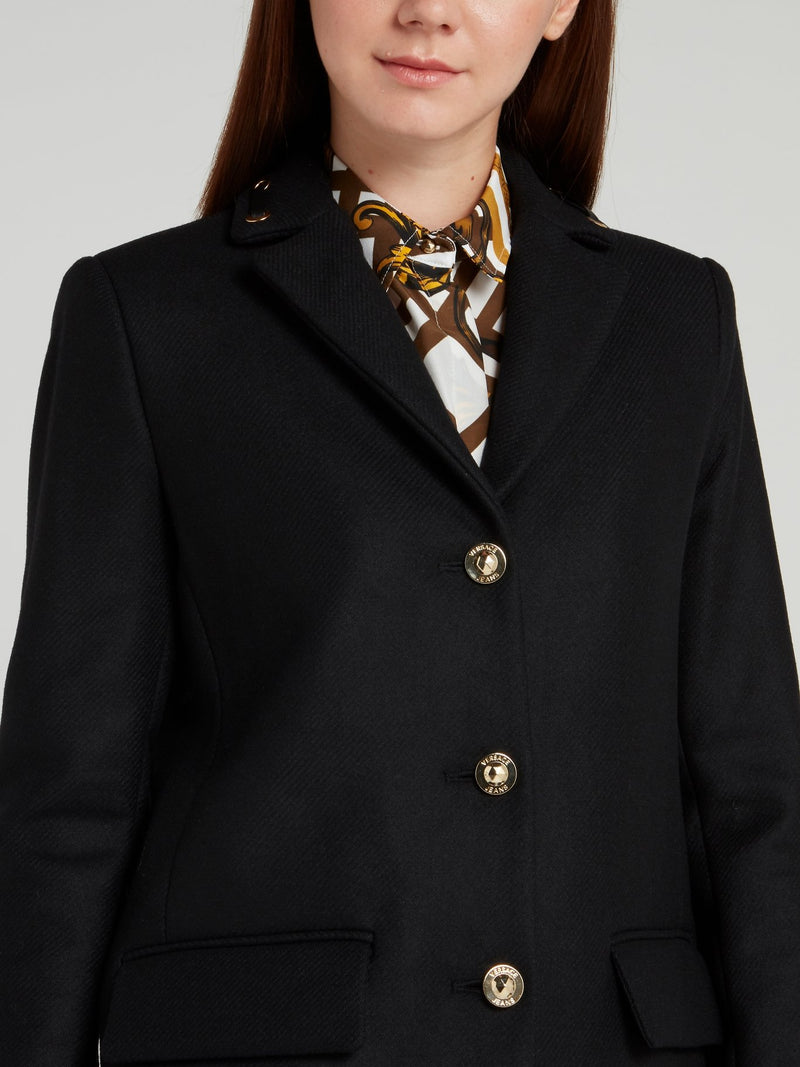 Черное длинное пальто с отделкой