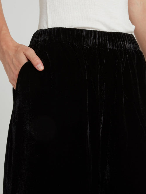 Черные брюки палаццо из бархата