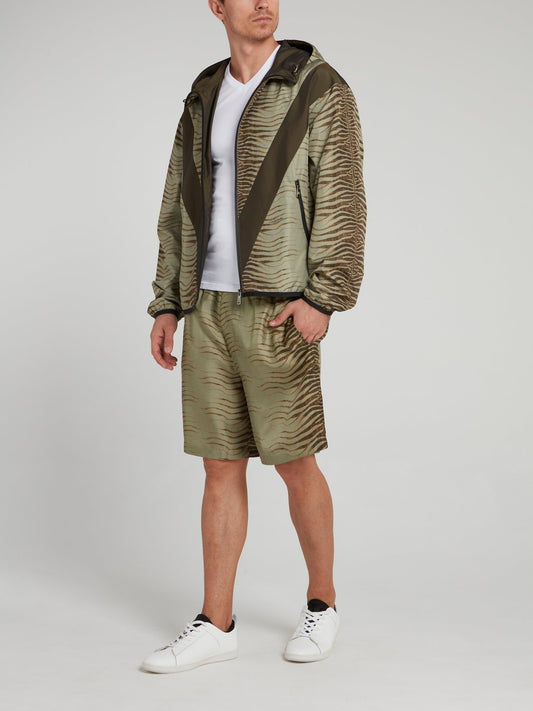 Шорты цвета хаки с тигровым принтом