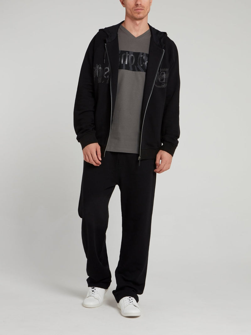 Черная толстовка с логотипом