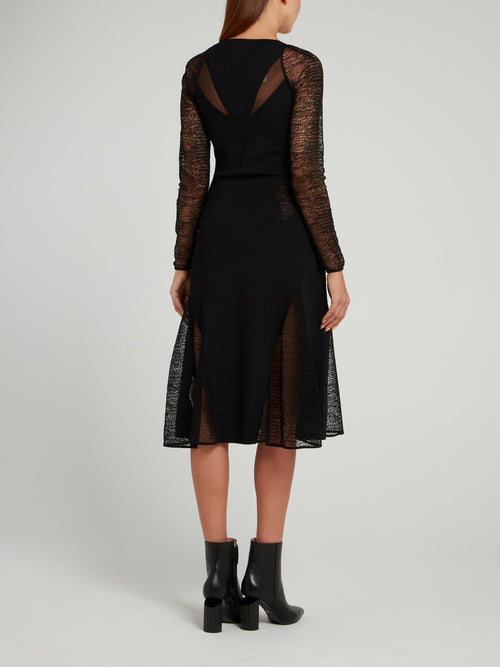 Черное платье-миди с отделкой