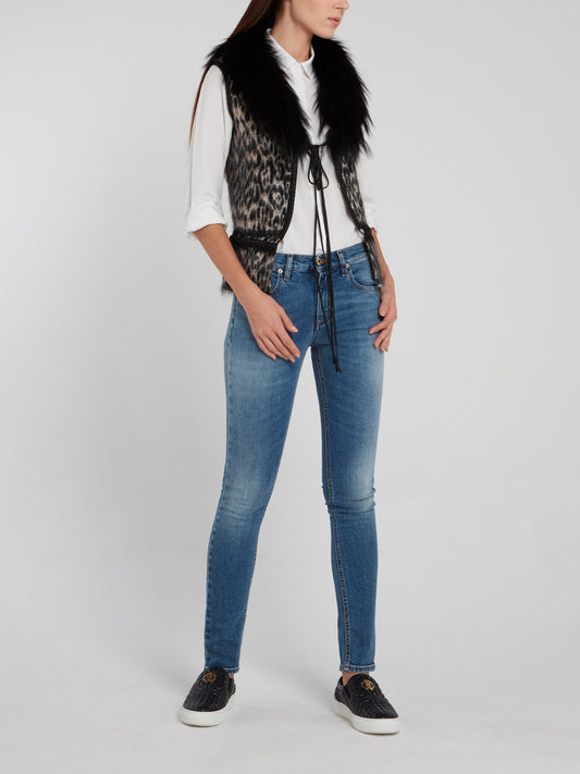 Жилет с леопардовым принтом и меховым воротником