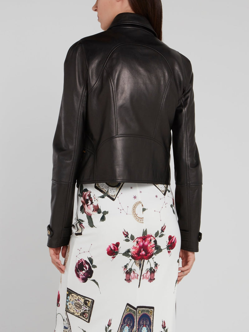 Черная кожаная куртка на молнии