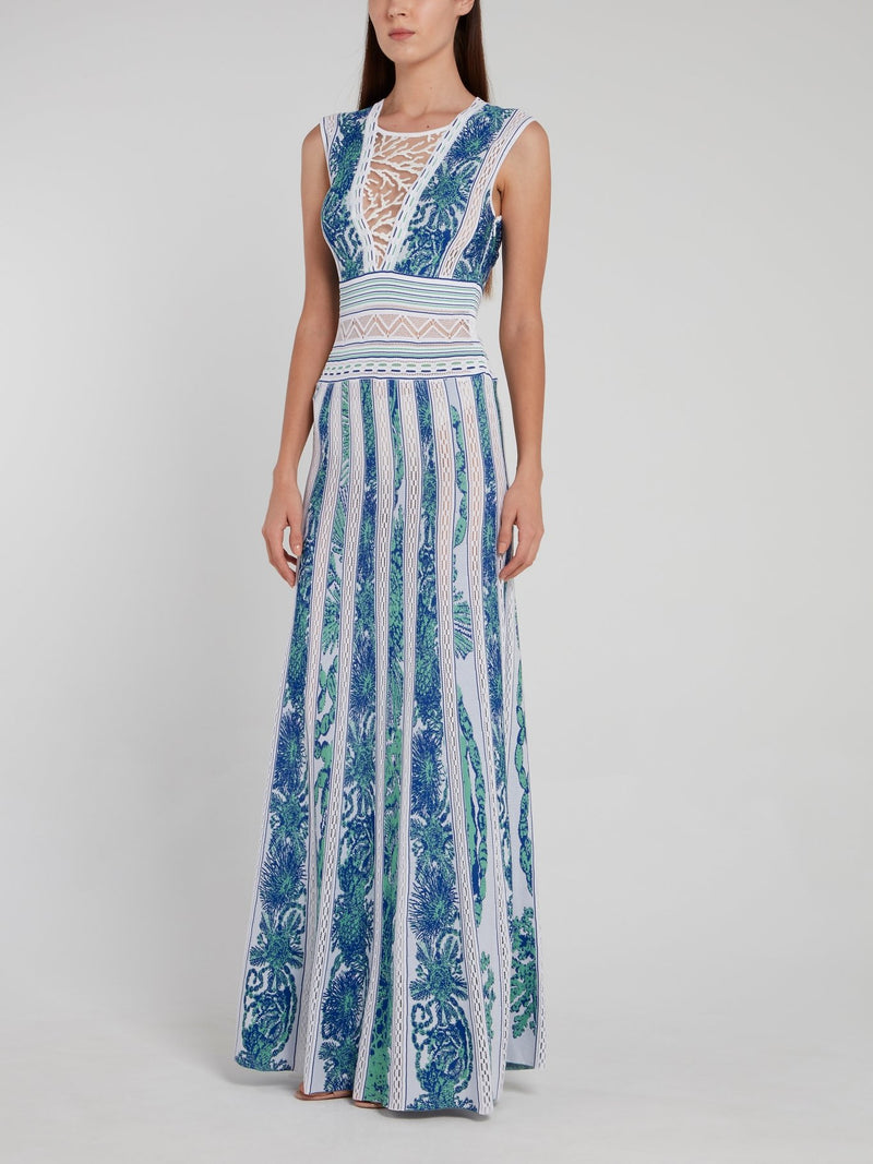 Синее трикотажное платье с круглым вырезом