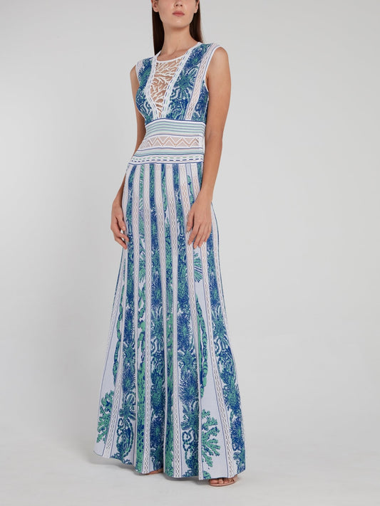 Синее трикотажное платье с круглым вырезом