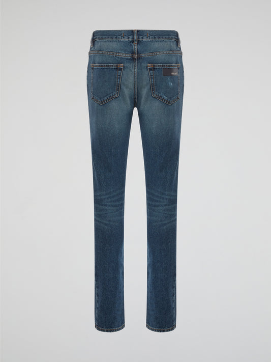 Step out in style and make a statement with these beautifully crafted Embroidered Skinny Jeans by Roberto Cavalli. The intricate embroidery detail adds a touch of elegance to these must-have denim. Elevate your denim game and turn heads wherever you go in these fabulous designer jeans.