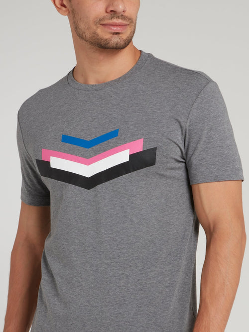 Серая хлопковая футболка с принтом шеврон