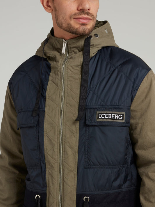 Длинная коричневая спортивная куртка