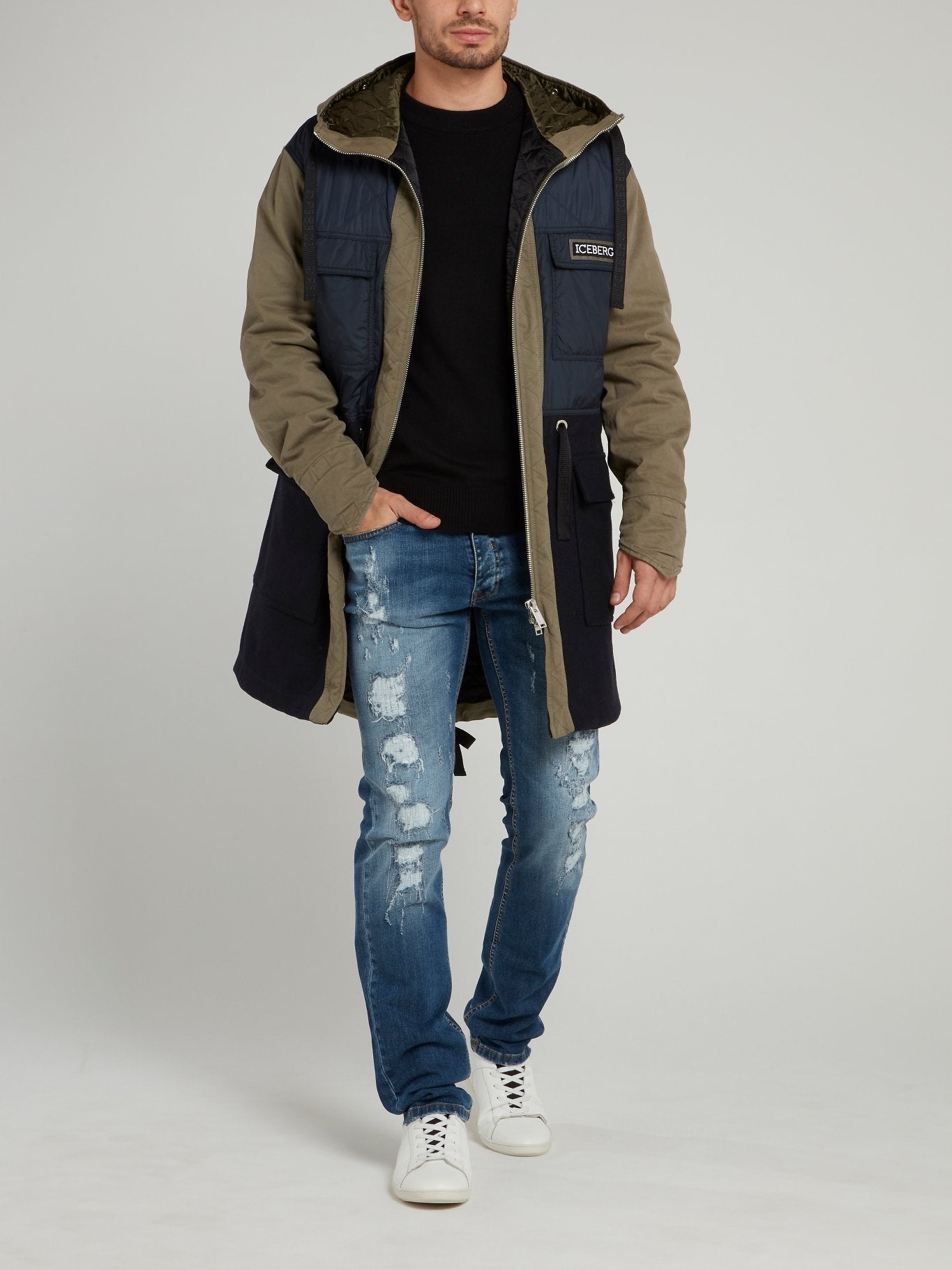 Длинная коричневая спортивная куртка