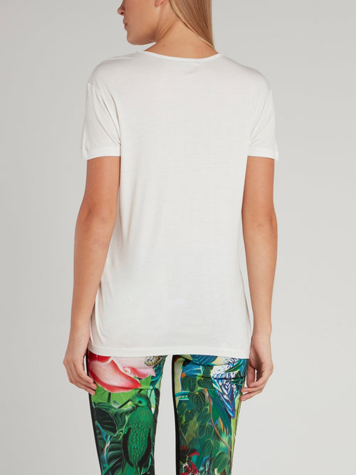 Футболка с глубоким круглым вырезом и принтом 