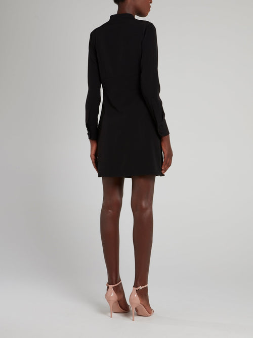 Черное платье-мини с кружевом