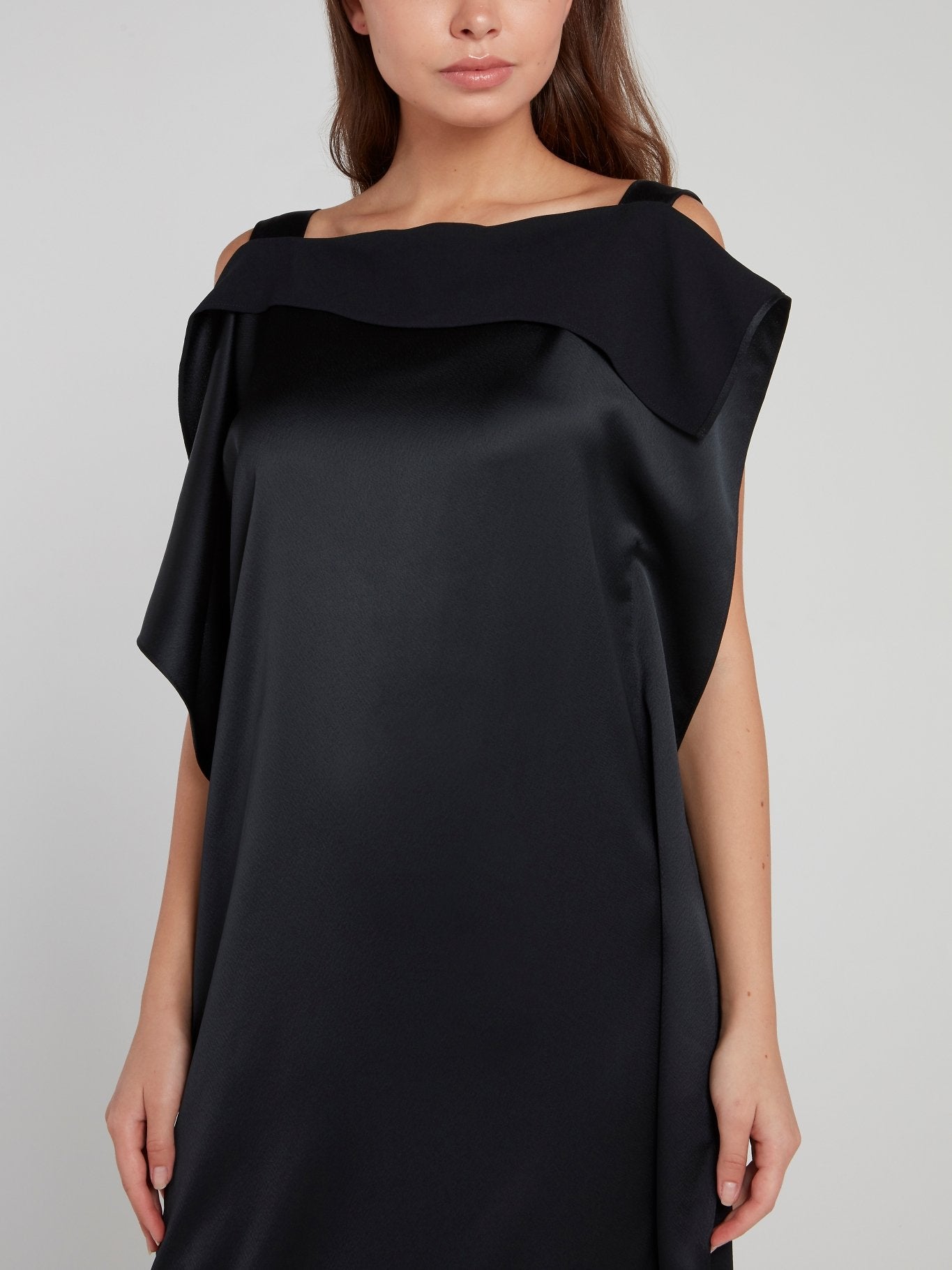 Черное асимметричное платье-макси