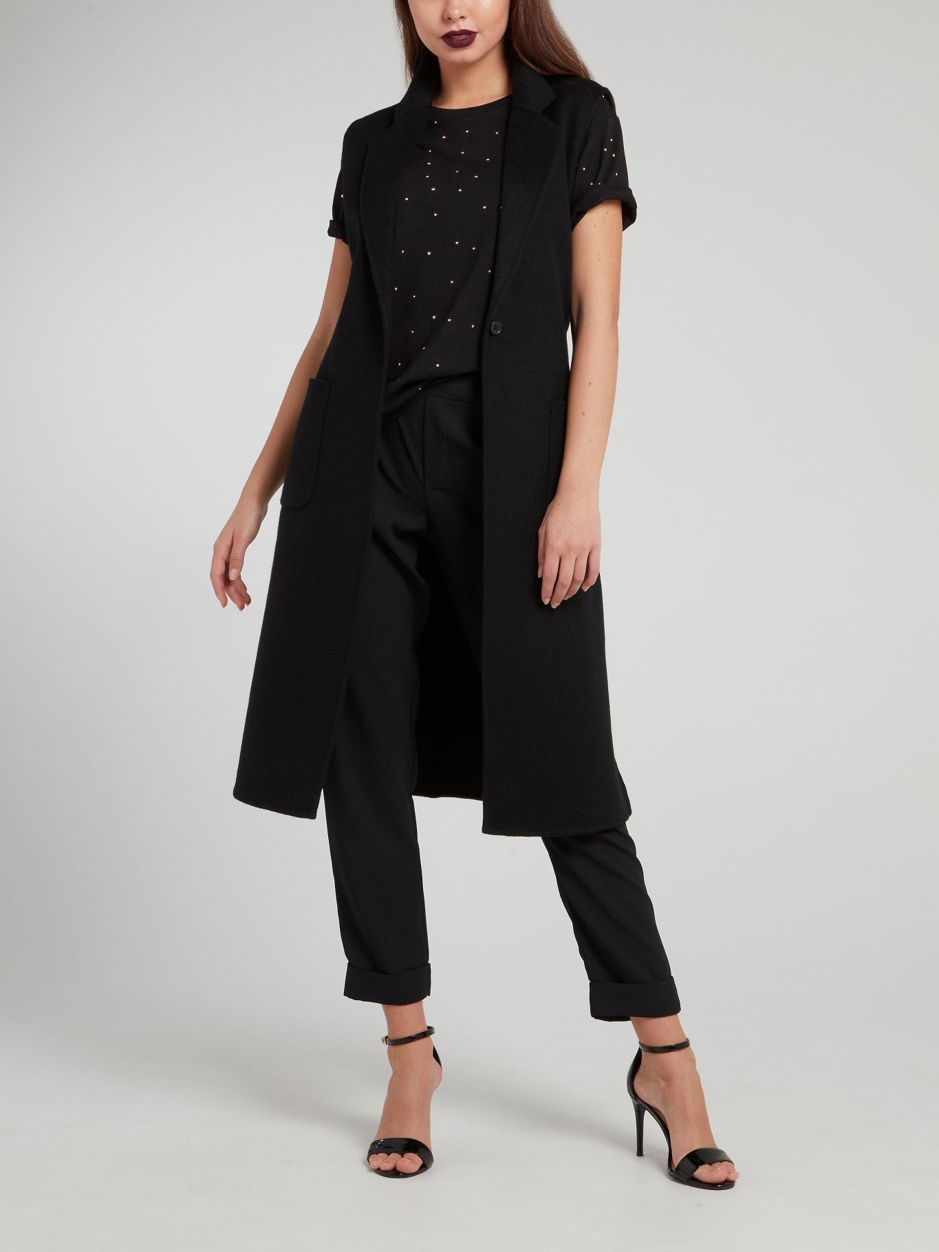 Черный длинный жилет с поясом