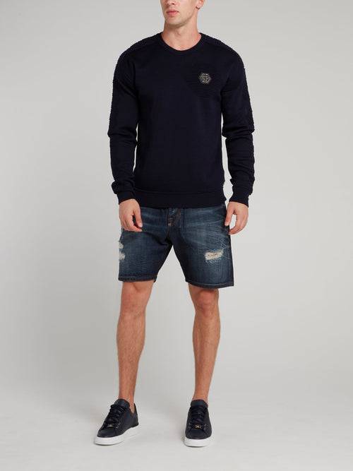 Темно-синие бермуды с рваной отделкой