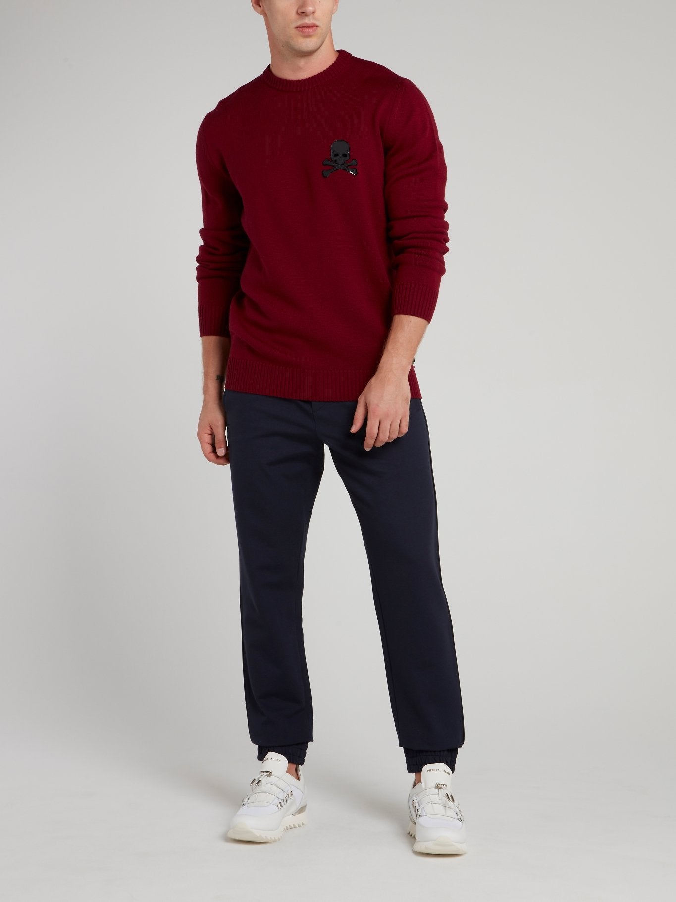 Темно-синие спортивные брюки со шнурком