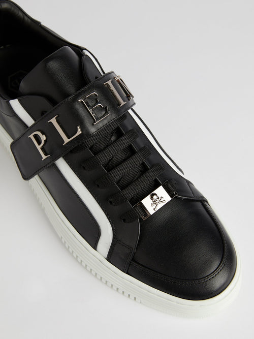 Черные кроссовки на шнуровке Gilda