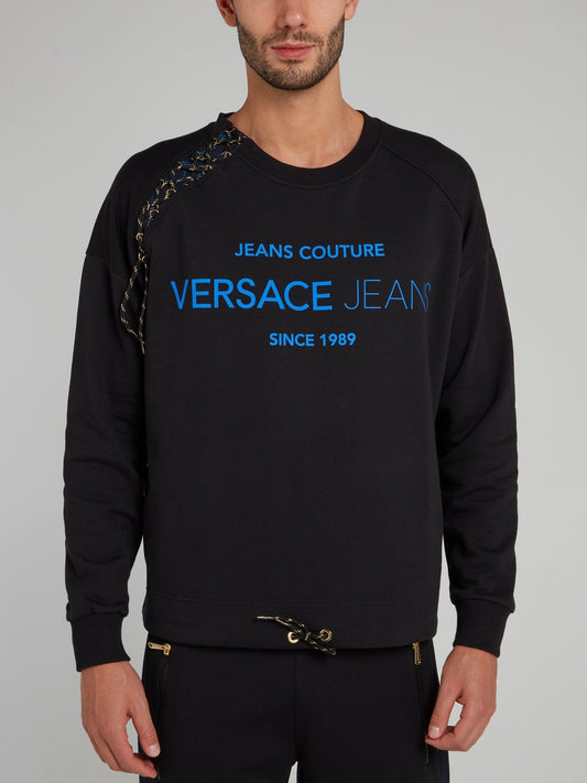 Черный свитшот с логотипом и шнуровкой сбоку