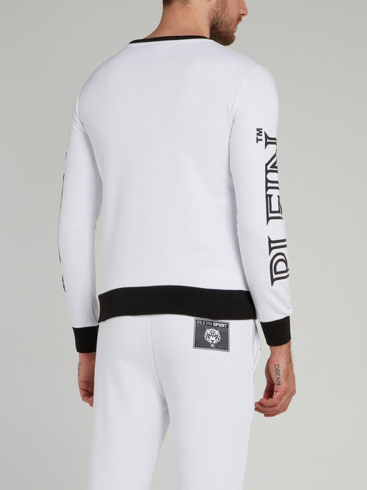 Свитшот с логотипом и черной окантовкой