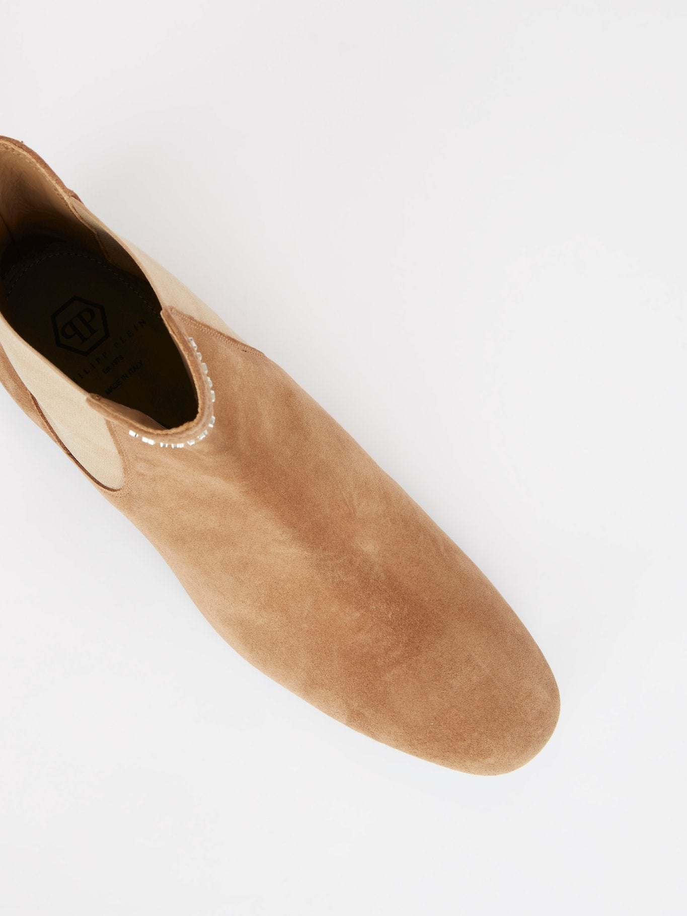 Бежевые ботинки челси без каблука