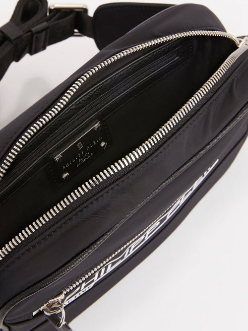 Черный клатч с логотипом