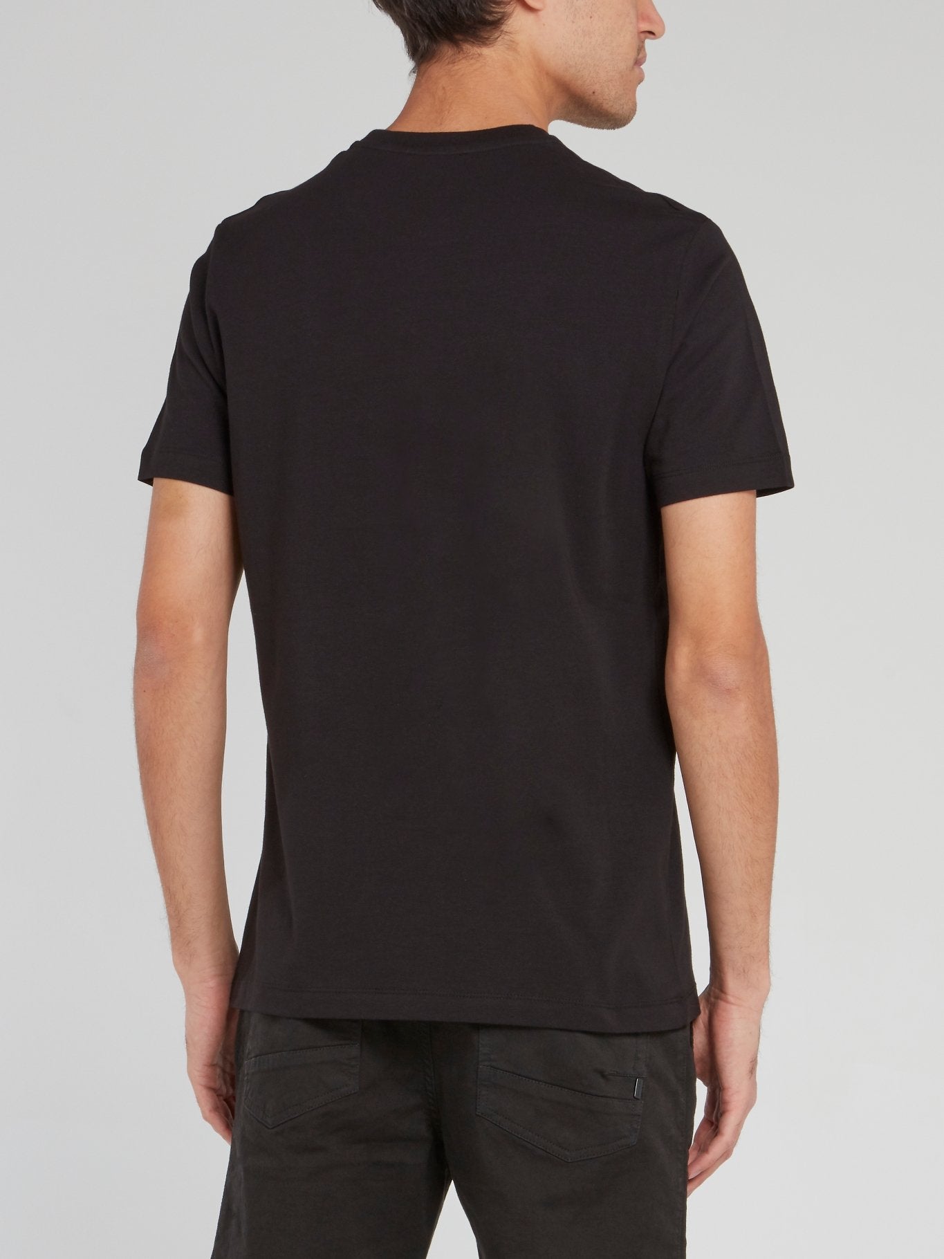 Черная хлопковая футболка с логотипом