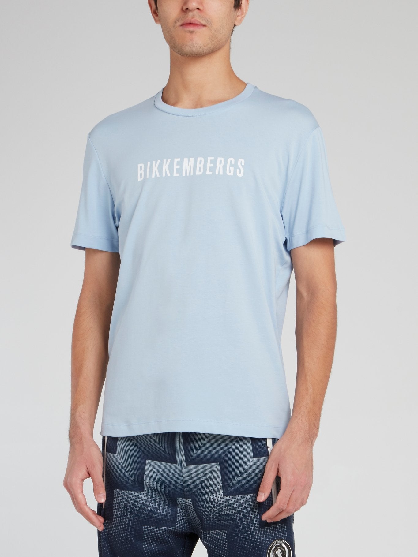 Голубая хлопковая футболка с логотипом