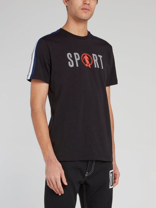 Черная хлопковая футболка с полоской на рукавах