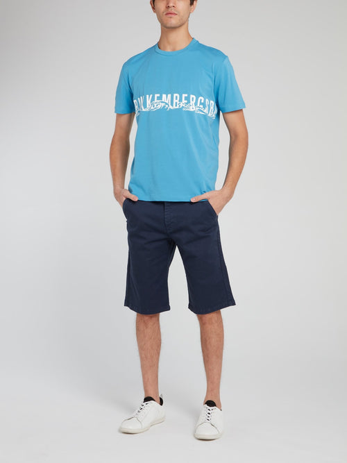 Голубая хлопковая футболка с круглым вырезом и логотипом