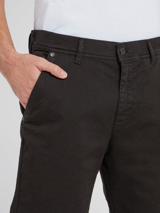 Черные прямые шорты