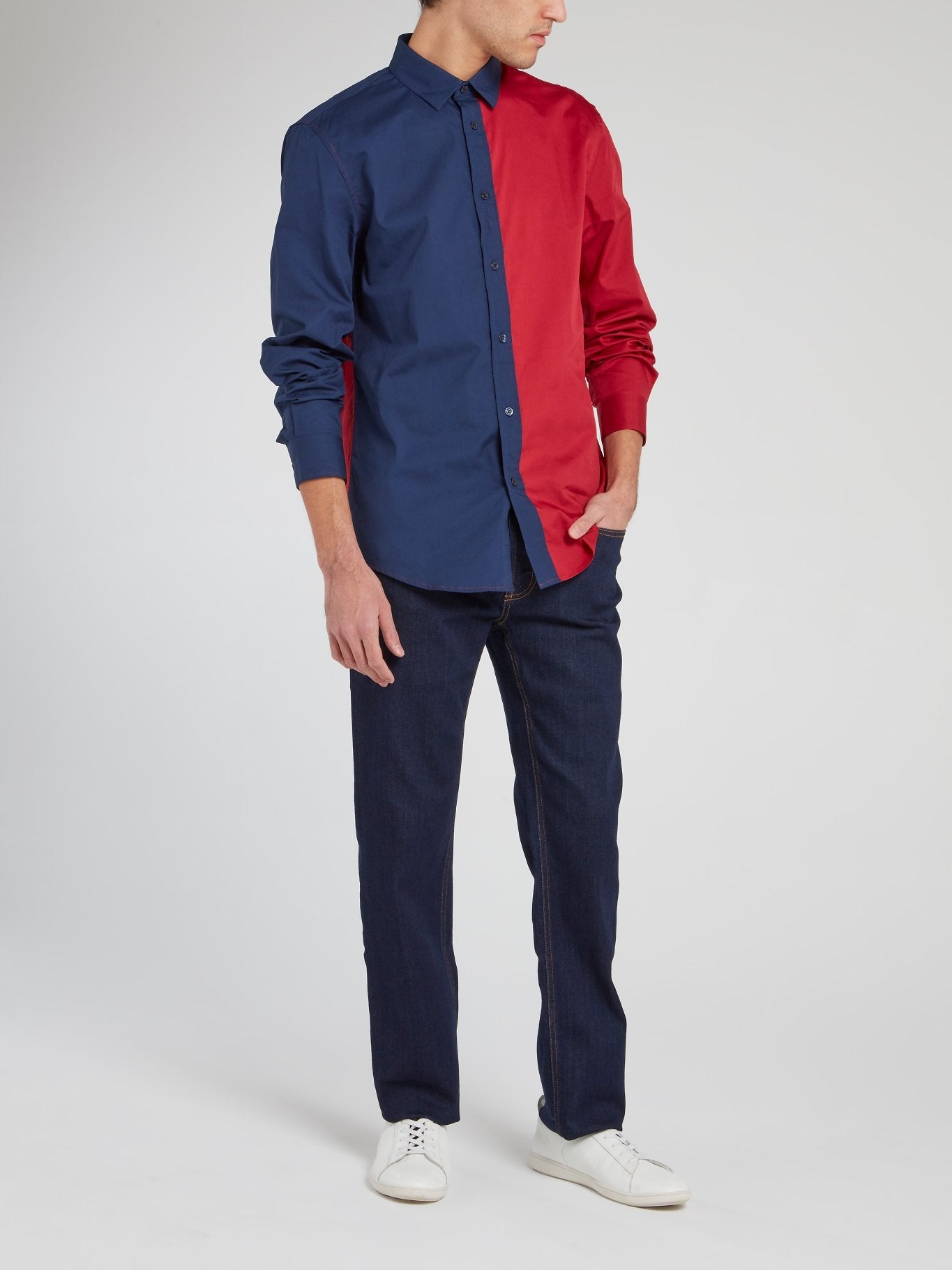 Темно-синие прямые джинсы