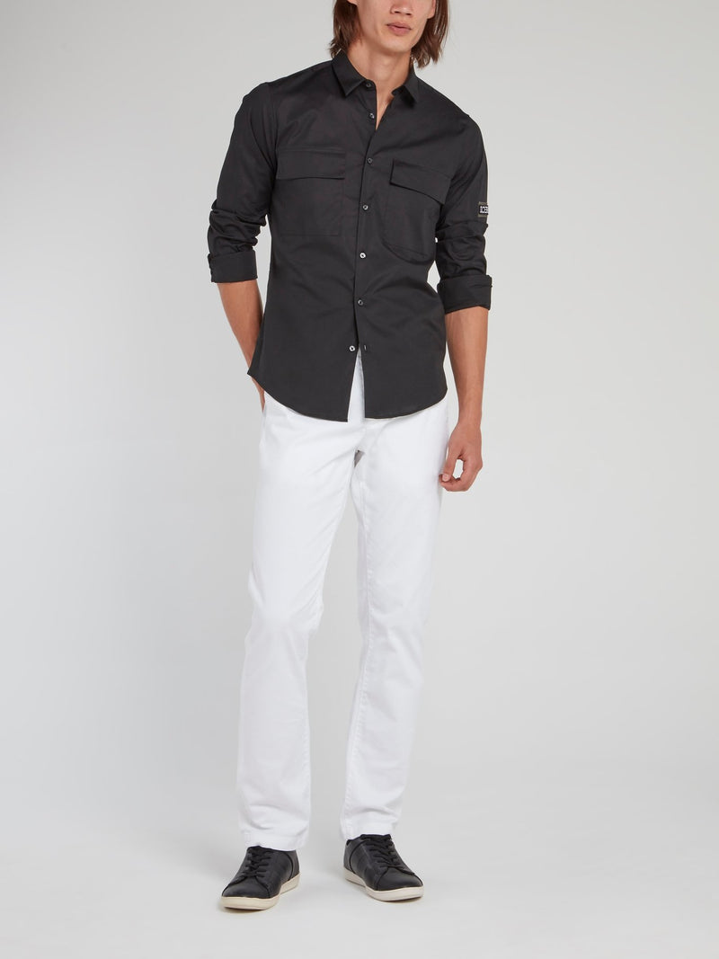 Черная рубашка с длинными рукавами и логотипом на спине