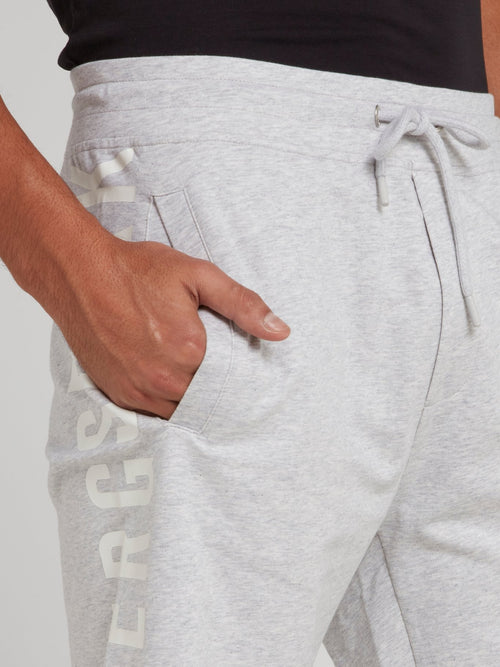 Серые шорты со шнурком и логотипом