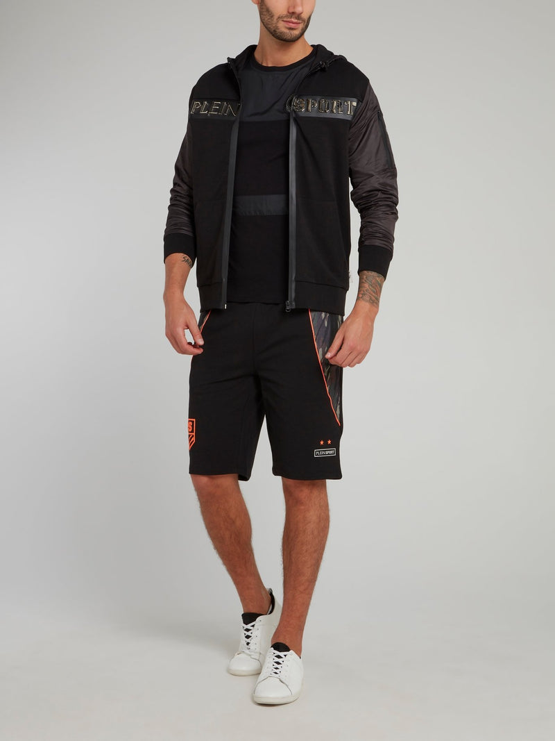 Спортивные шорты со вставками камуфляжного принта