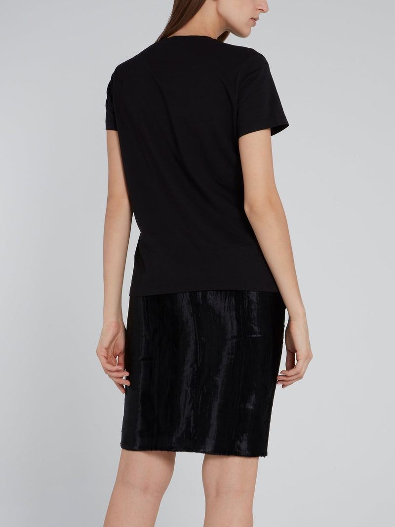 Черная футболка с геометрическим рисунком