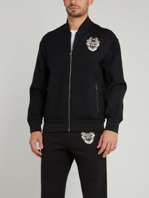 Черный бомбер с аппликацией