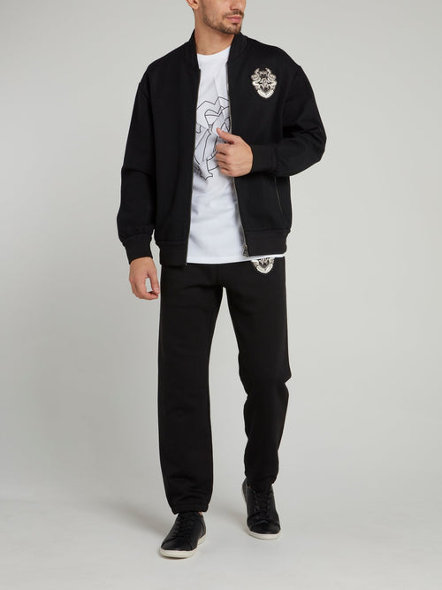 Черный бомбер с аппликацией