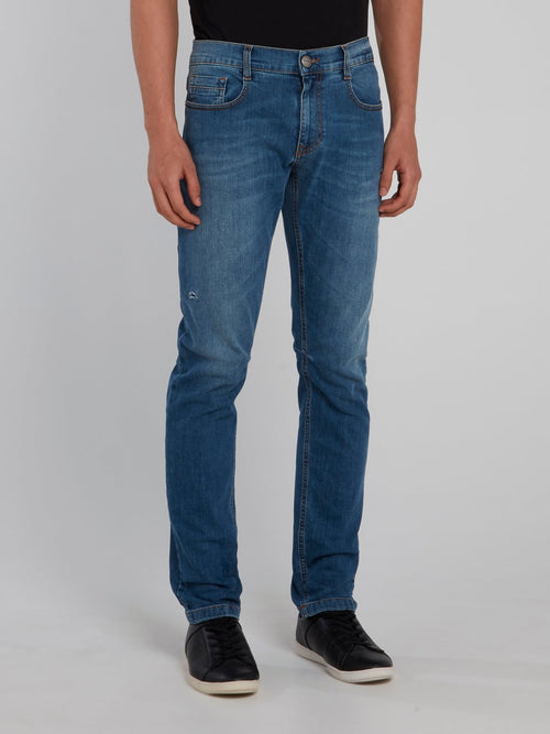 Темно-синие облегающие джинсы