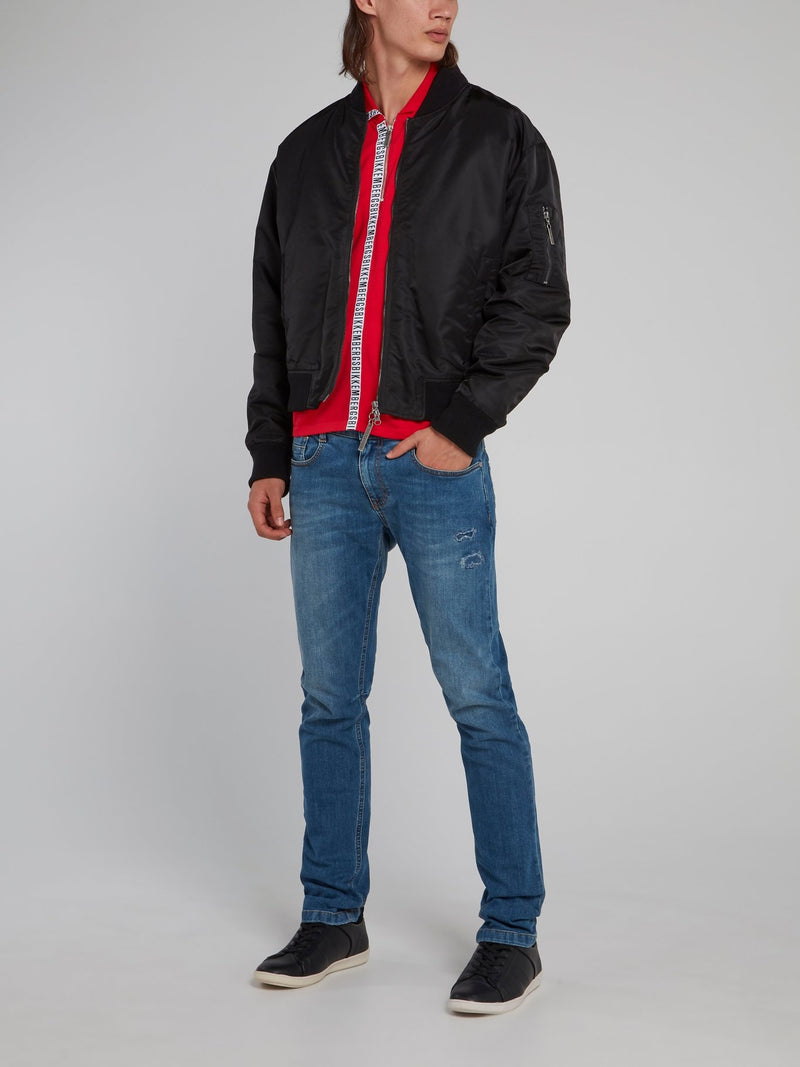 Темно-синие облегающие джинсы