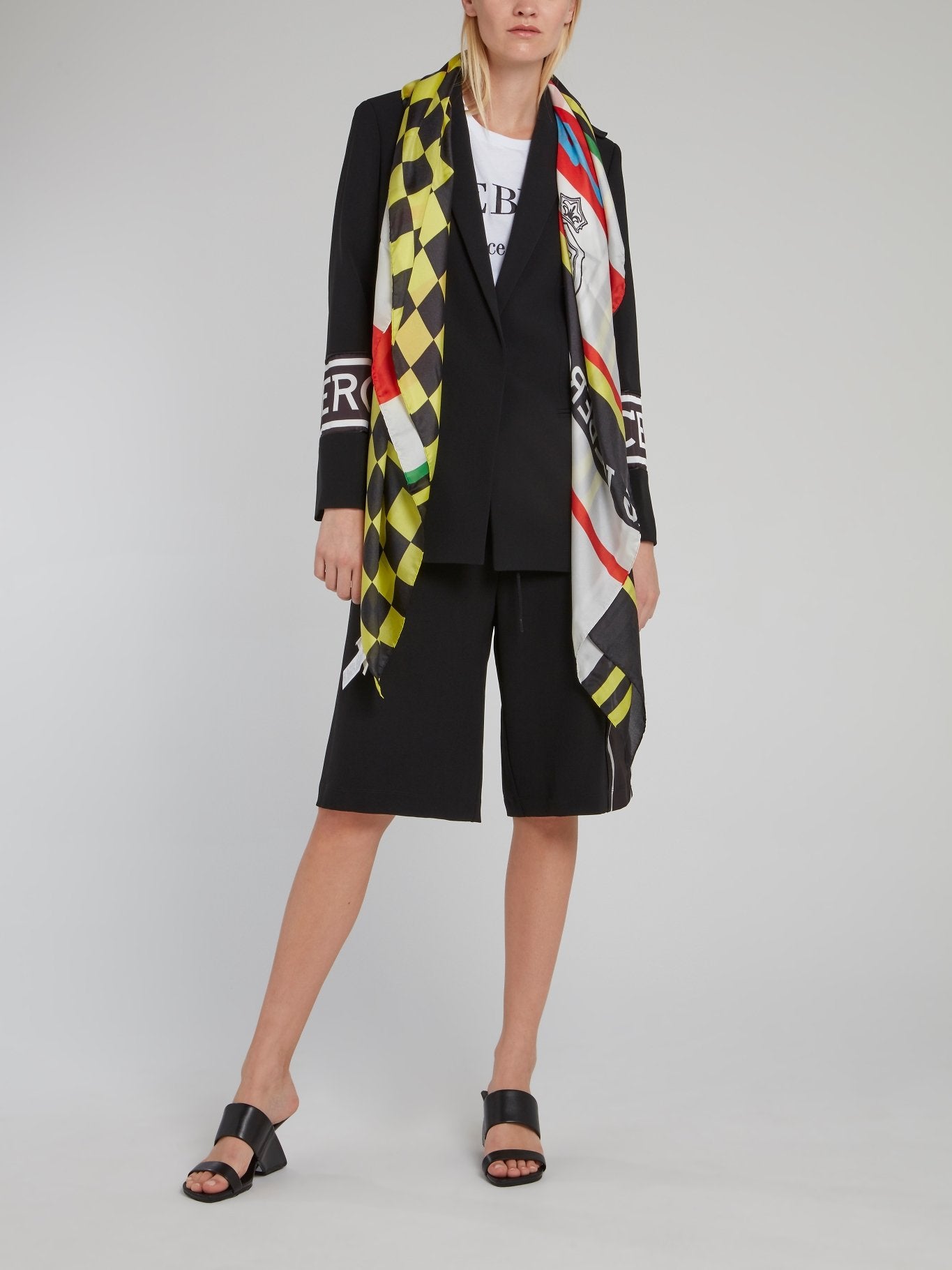 Шелковый платок со вставкой в клетку и логотипом