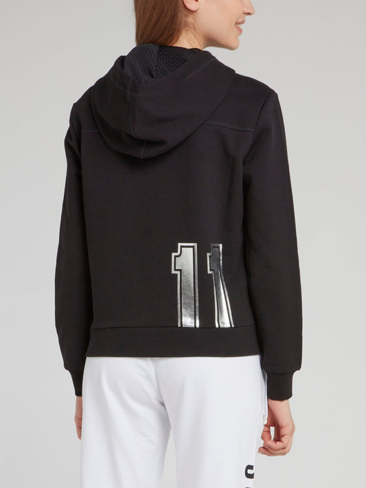 Черная толстовка с капюшоном с блестящими надписями