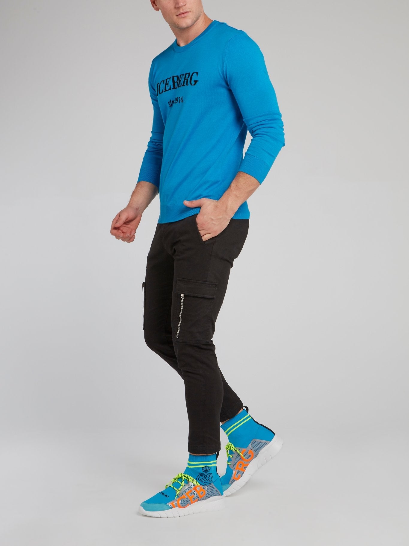 Синий классический трикотажный свитшот с логотипом