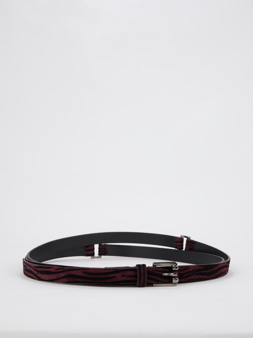 Бордовый замшевый ремень с анималистическим принтом