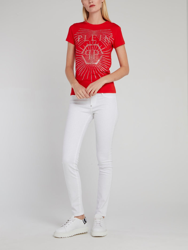 Красная футболка с монограммой из страз