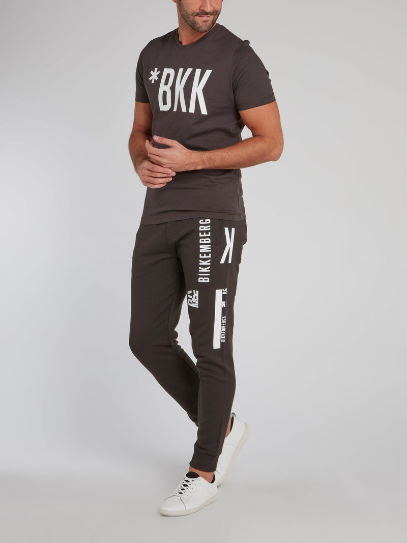 Темно-серые спортивные брюки с надписью