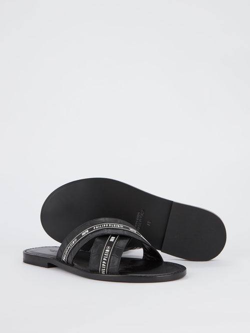 Шлепанцы с ремешками крест-накрест и эффектом крокодиловой кожи