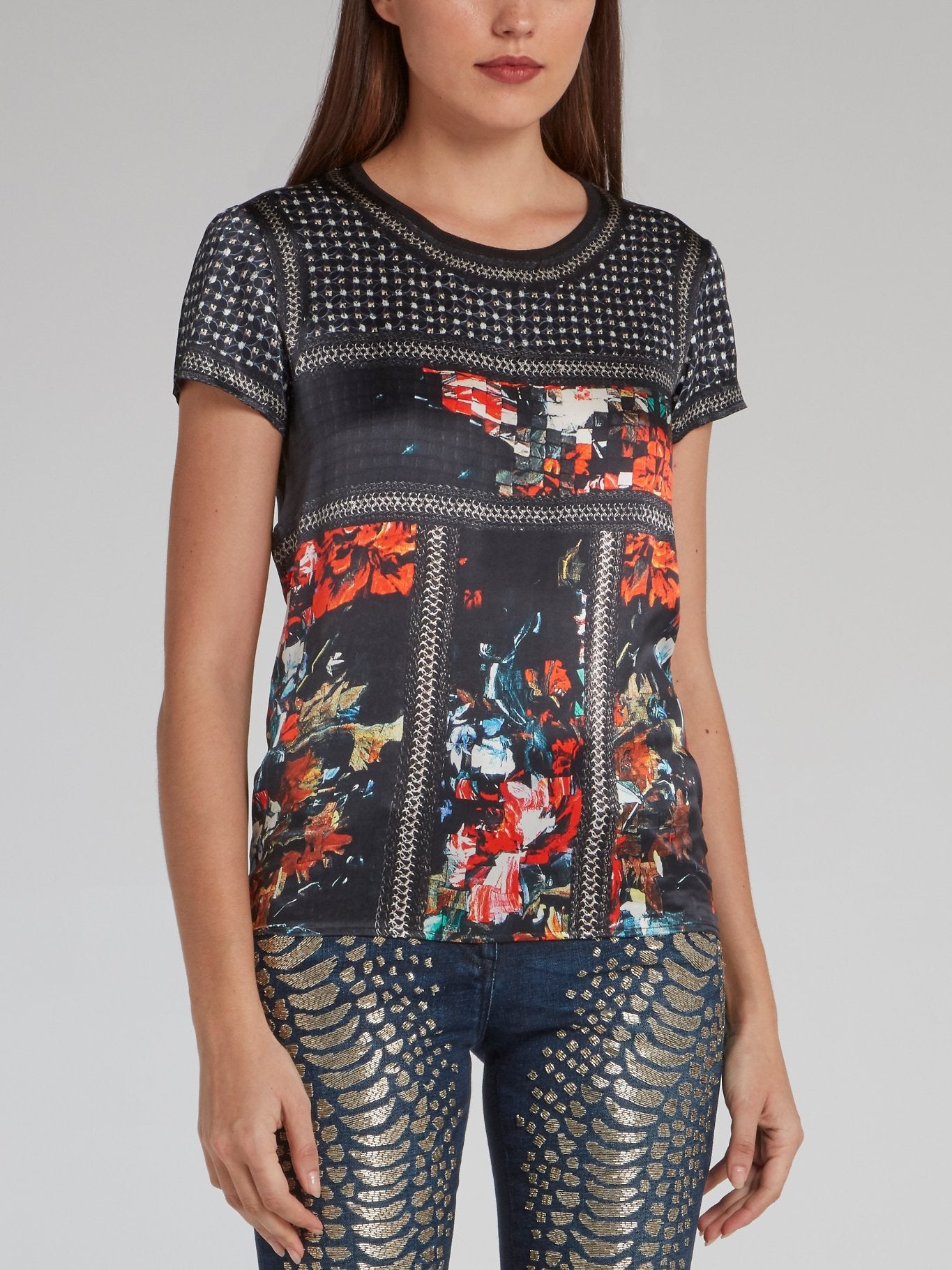 Футболка с цветочным принтом