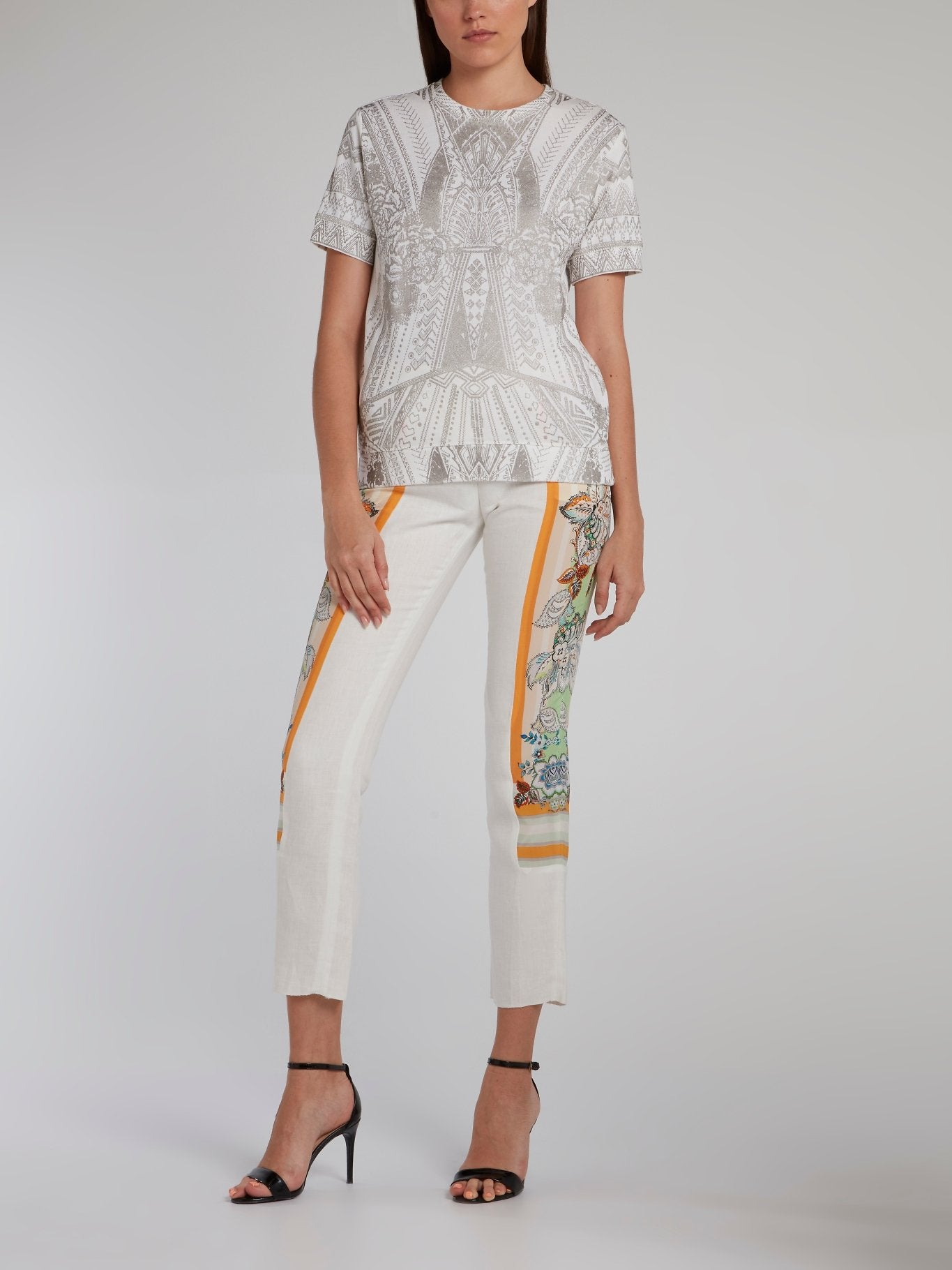 Серая футболка с жаккардовым принтом